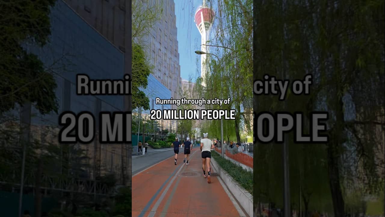 Running through a city of 20 MILLION PEOPLE ๐จ๐ณ๐โโ๏ธ๐โโ๏ธ
