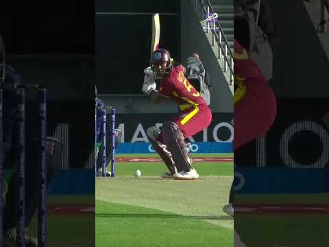 Katherine Fraser's impact in the game continues with the big wicket of Hayley Matthews 🔥