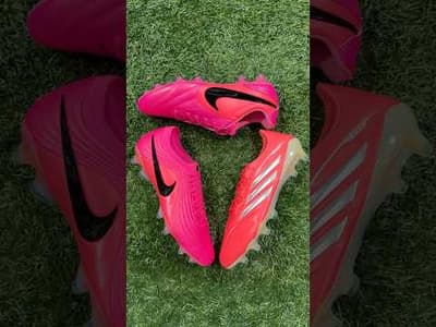 Nike vs Adidas - Who has the BEST World Cup HERITAGE football boots?
