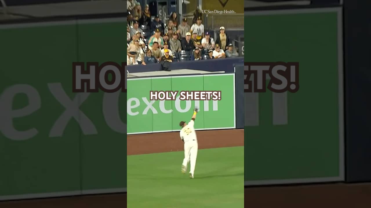 Hey, Jackson. Put this on a t-shirt 😂 #mlb #padres #baseball #defense #catch #sandiegopadres