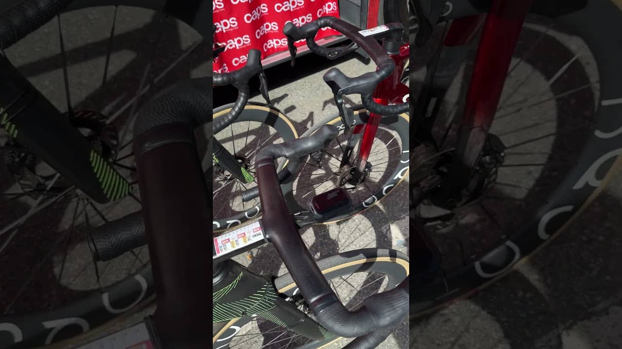 MTB computer in the pro peloton