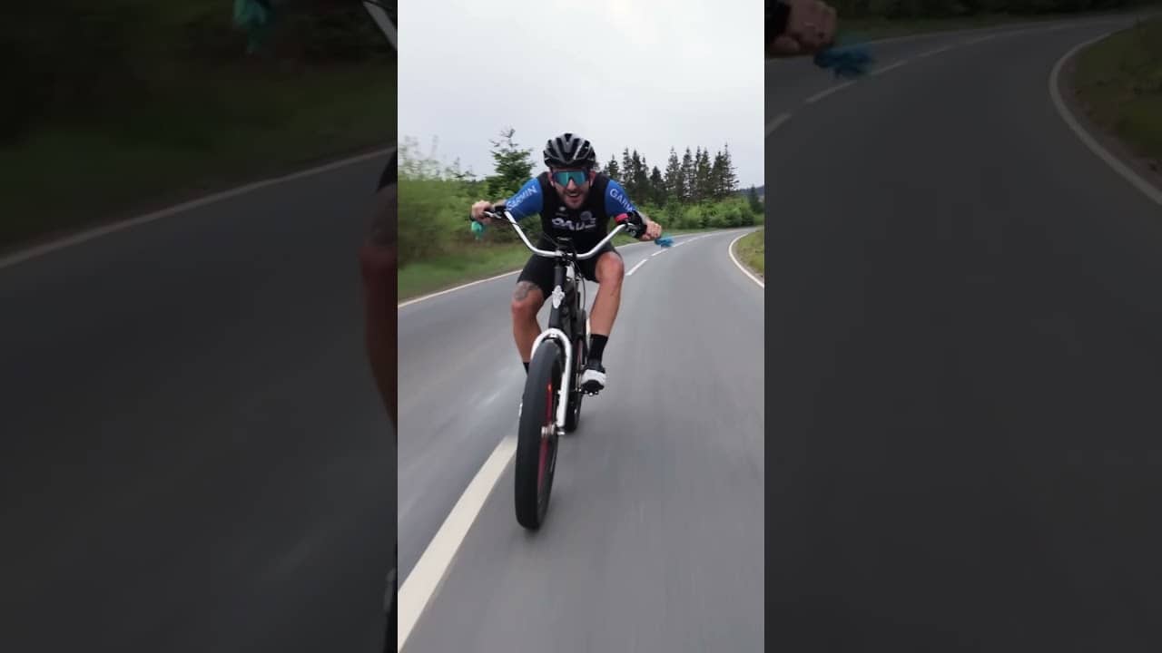 Maybe the greatest beach cruiser footage of all time.
