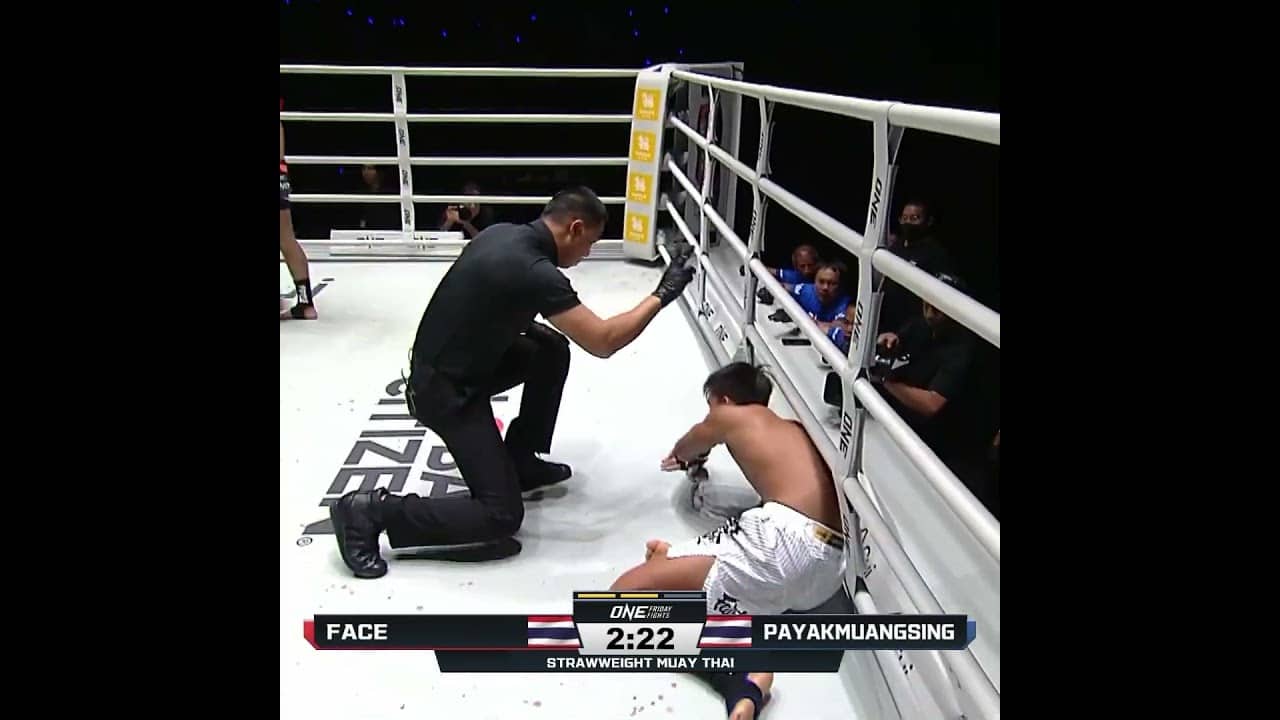 FEROCIOUS π₯ Face drops Payakmuangsing three times in Round 2 for the TKO!