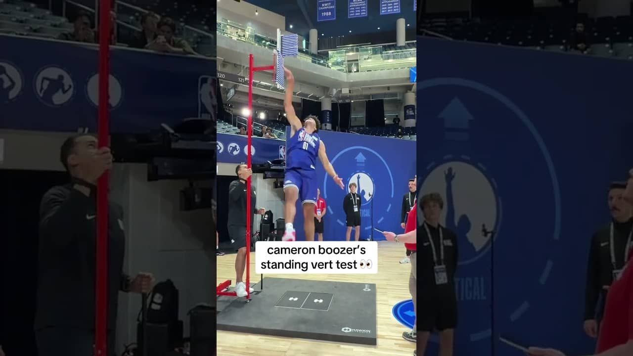 Cameron Boozer defying gravity at this point 😭