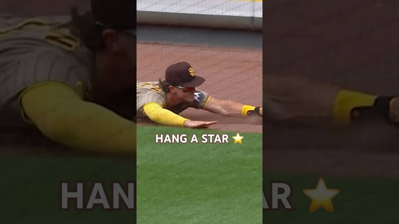 Hang a star on that one ⭐️ #mlb #padres #baseball #sports #catch #highlights #sandiegopadres