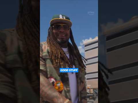 POV: You’re Marshawn Lynch riding in Johnny Ray’s Big Rig 😎