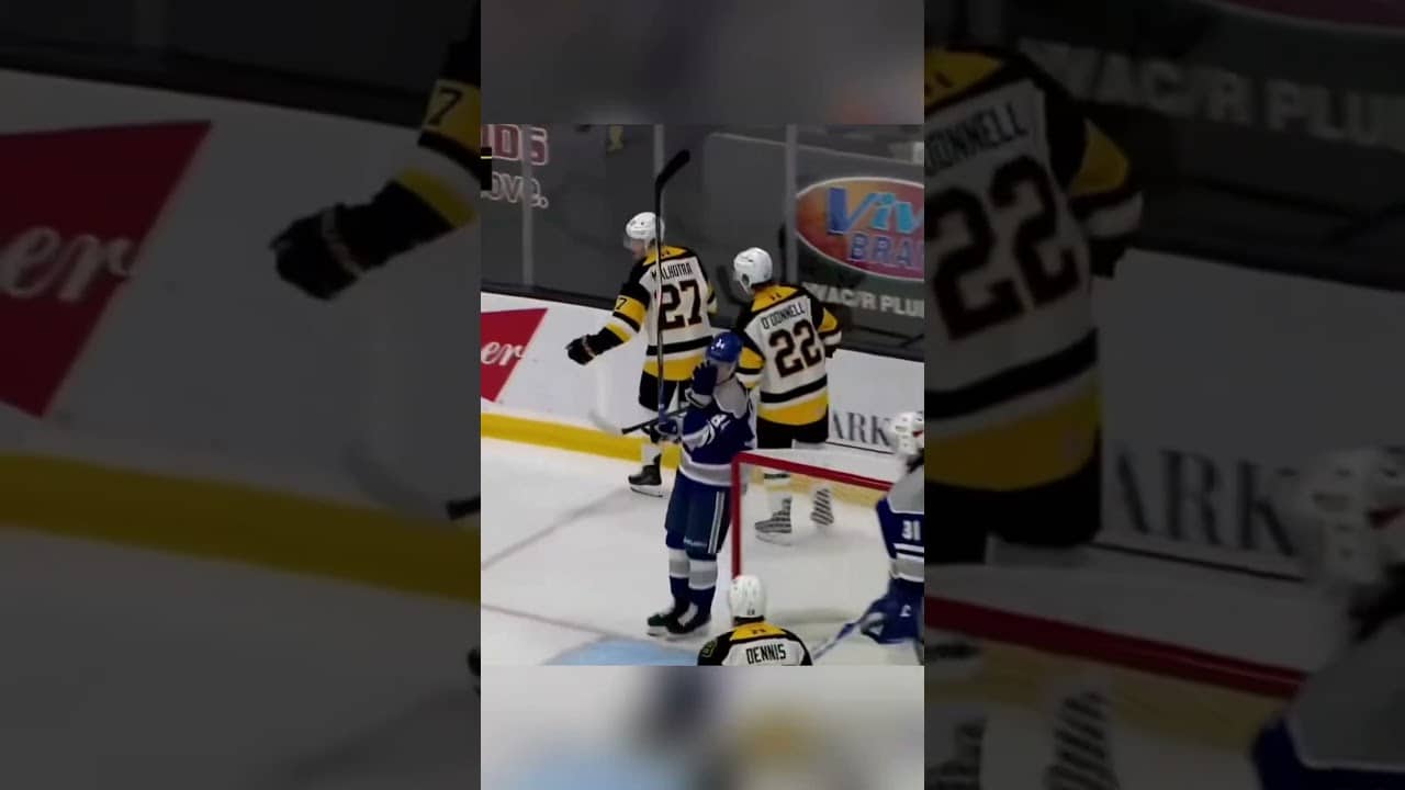 Caleb Malhotra is an absolute BEAST 👀 #NYR #nyrangers #newyorkrangers #shorts