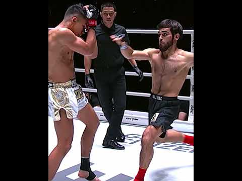 PUNISHING 😖 Can Johan Ghazali KO Ramadan Ondash when they clash at The Inner Circle 24 on July 31?