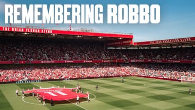 Celebrating the renaming of The John Robertson Stand. 🏟️