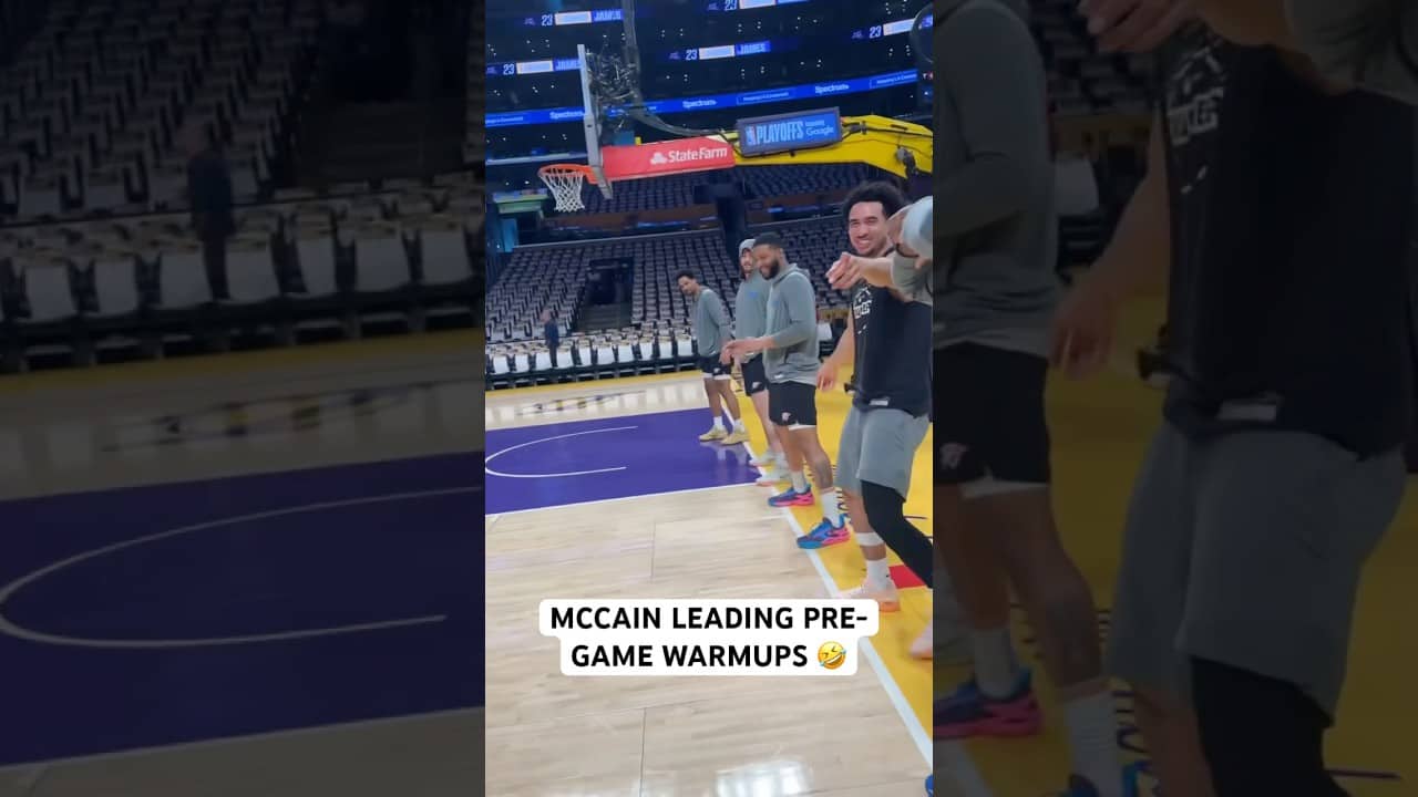 Jared McCain leading pregame warmup 🤣