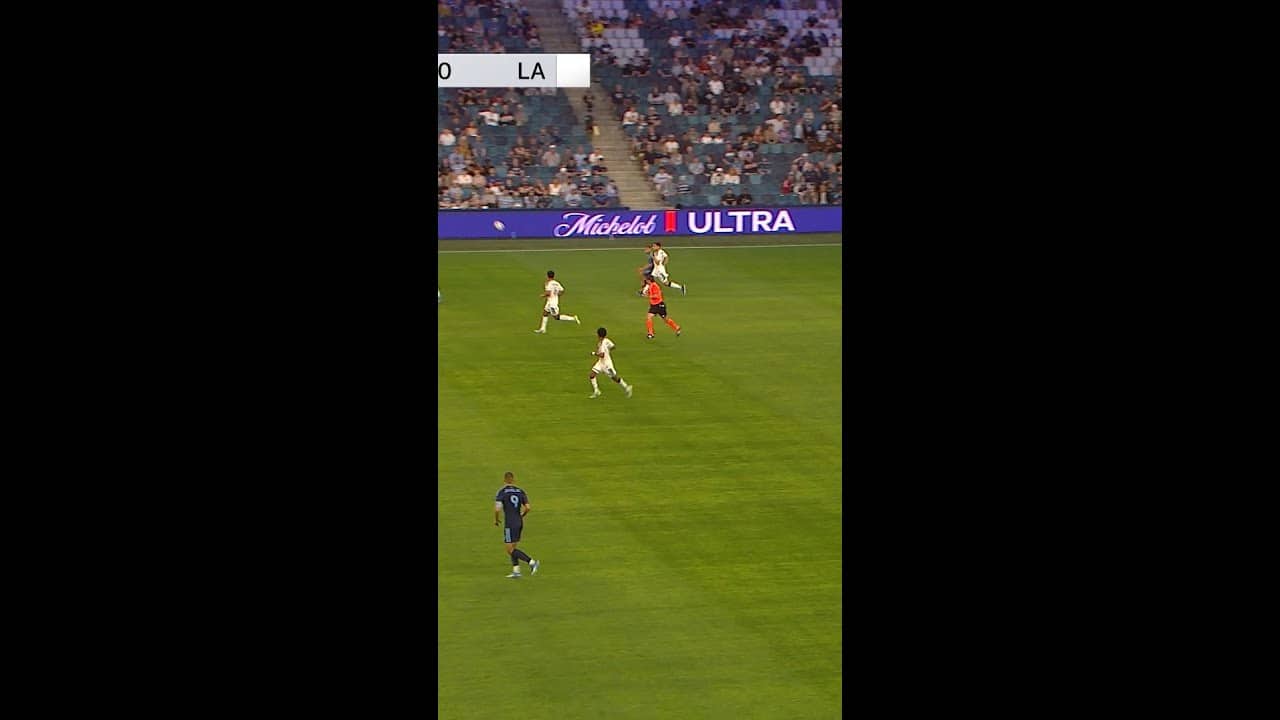 Dejan Joveljić scores against his former team, yet again!