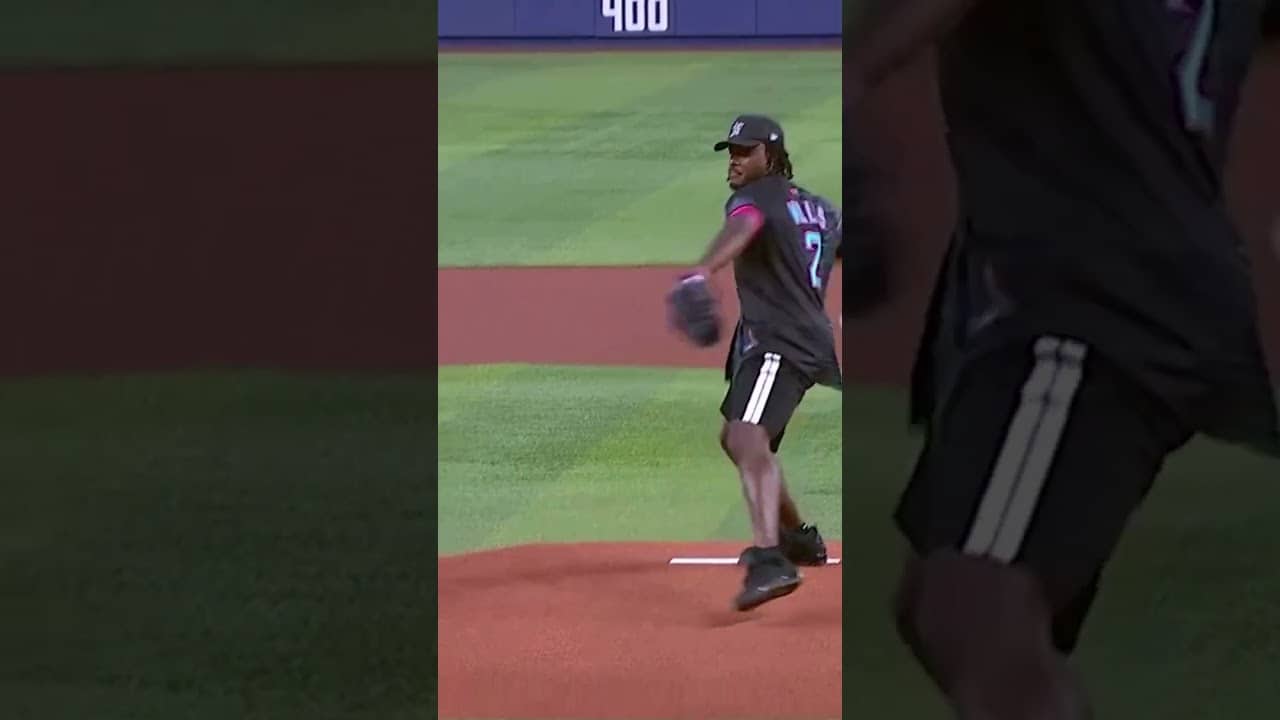 Malik Willis' first pitch was just a bit high ๐ฌ
