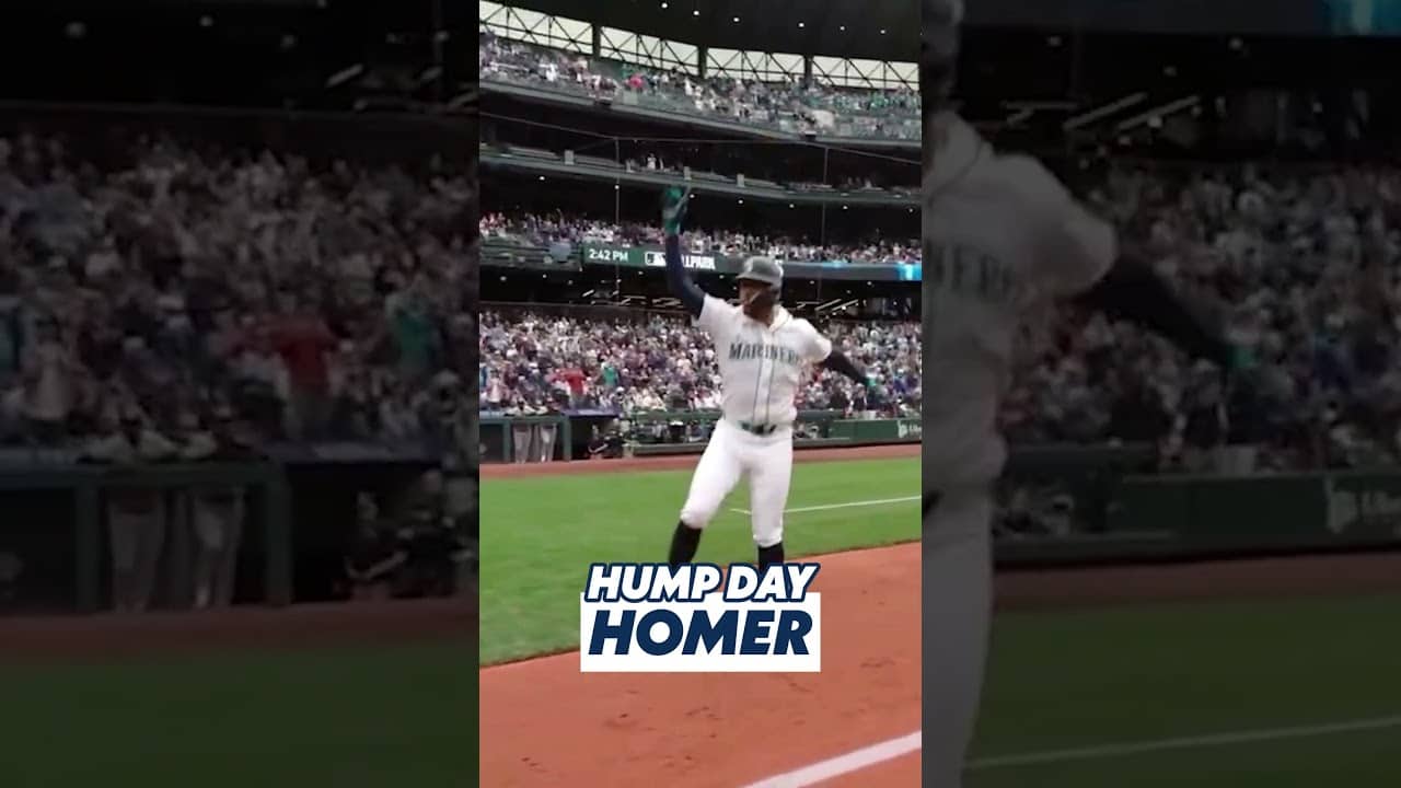 This Julio home run and celebration ๐