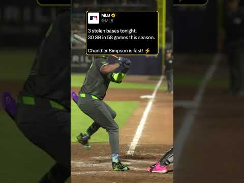 Chandler Simpson's athleticism has been on FULL DISPLAY tonight! 😮💨