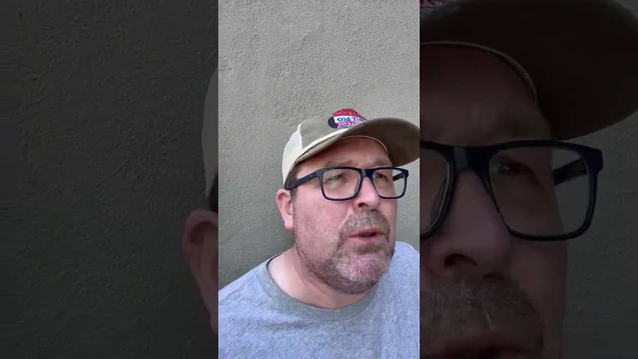 Max and Barry's LA Diaries - episode five