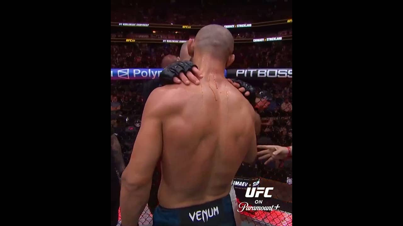 Friendship always wins π₯° #ufc328