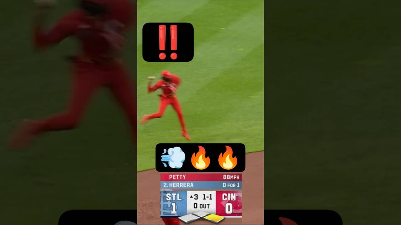 Cincinnati Reds DEFENSE showed up in some HUGE SPOTS!