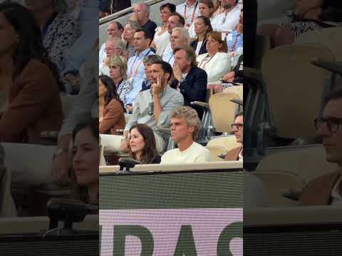 The Brazilian legend in Paris to support the young buck 🇧🇷‼️🎾 #rolandgarros