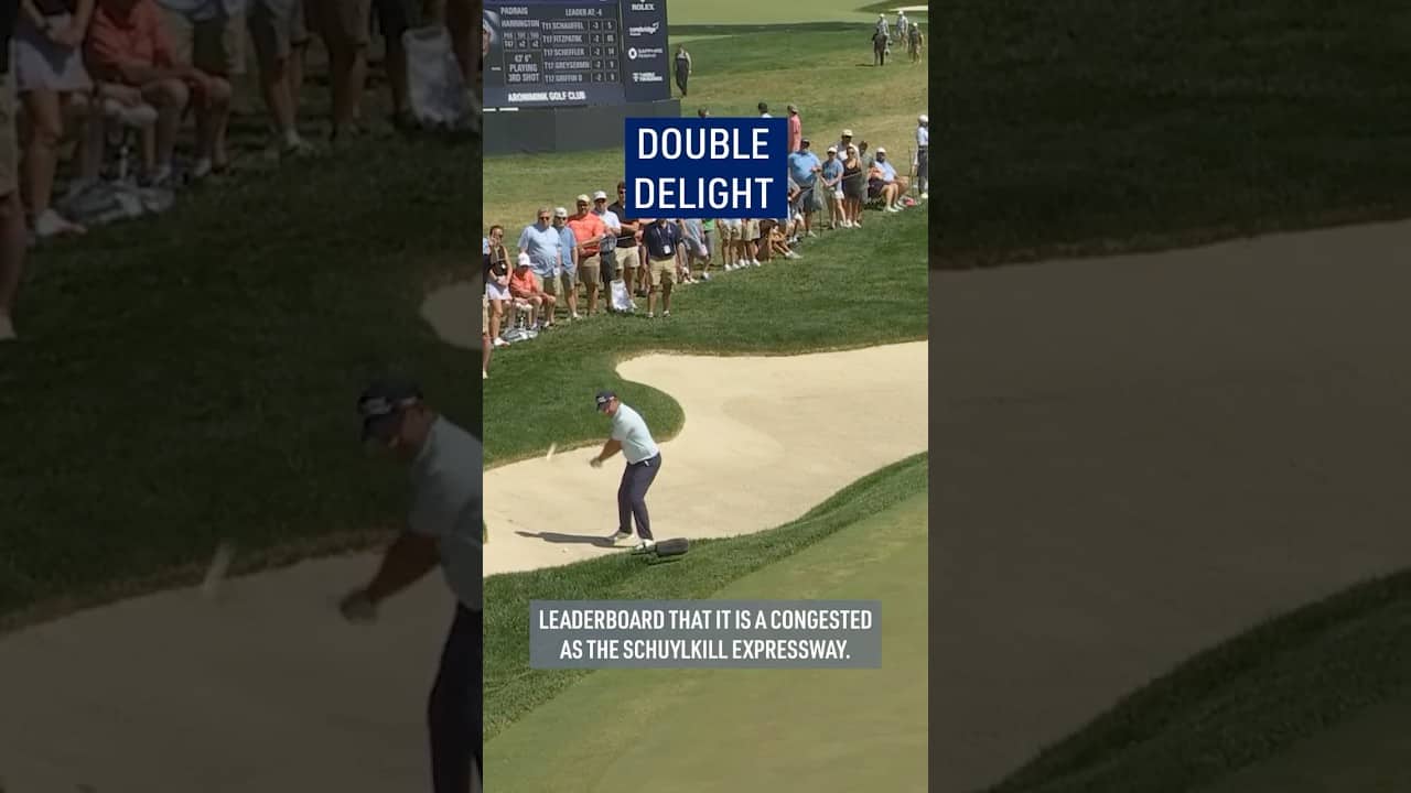 DOUBLE hole-out! 🤩