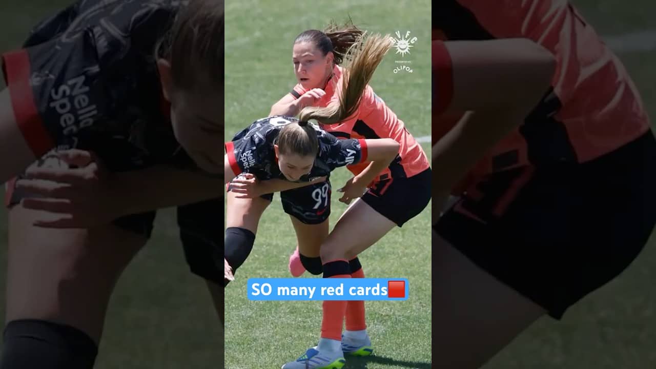 We can't keep up with the amount of red cards in the NWSL this season 💀🟥
