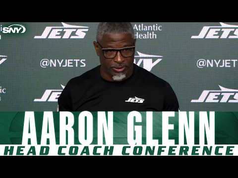Aaron Glenn gives updates on Geno Smith and more around Jets OTAs