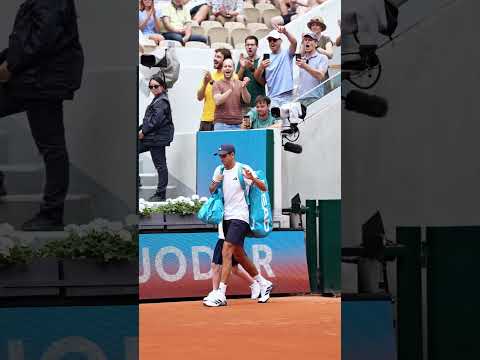 The fairytale of a first Roland-Garros against the experience of a 12th participation 🇪🇸 #tennis