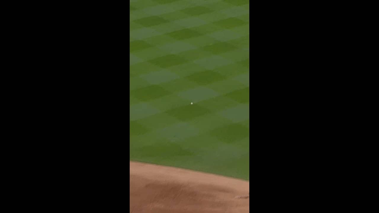 WHAT A FUN 5TH INNING π€ #highlights #baseball #mlb