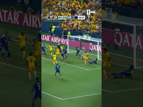 A goalkeeper battle for the ages between Ecuador and Curaçao