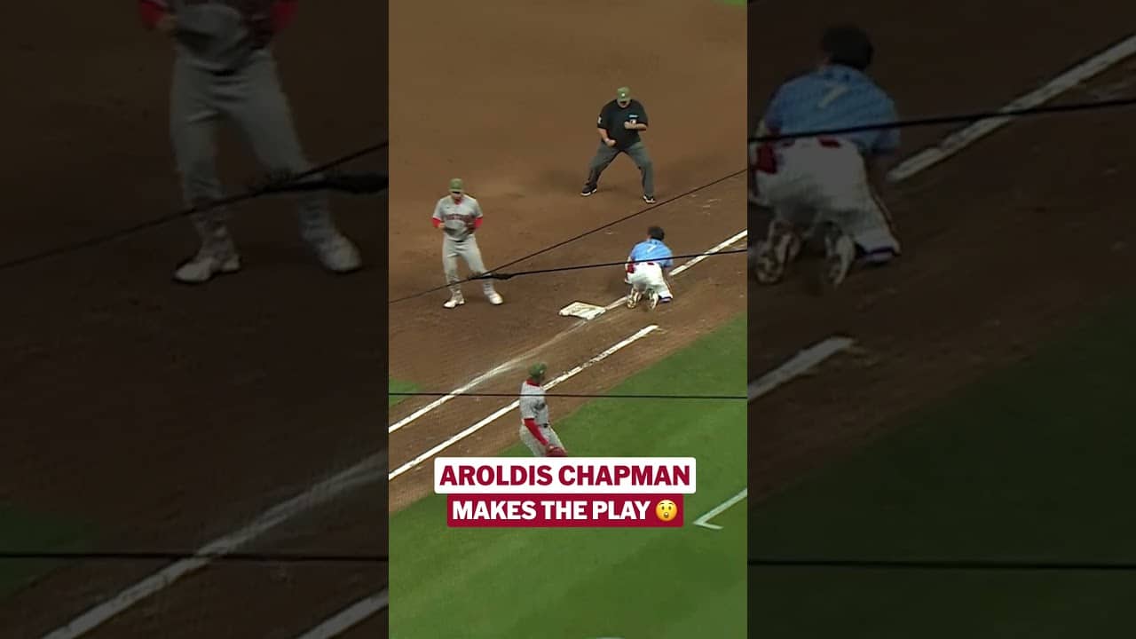 INSANE play from Aroldis Chapman to win it for Red Sox 😱😱