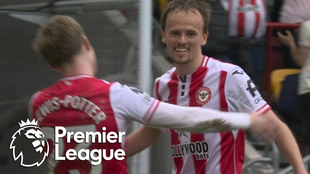 Mikkel Damsgaard nets Brentford's third against West Ham | Premier League | NBC Sports