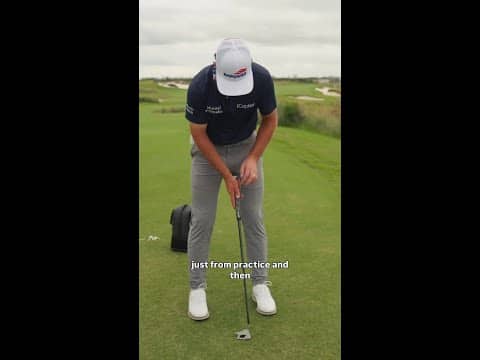 How Cameron Young Sets Up To Putt