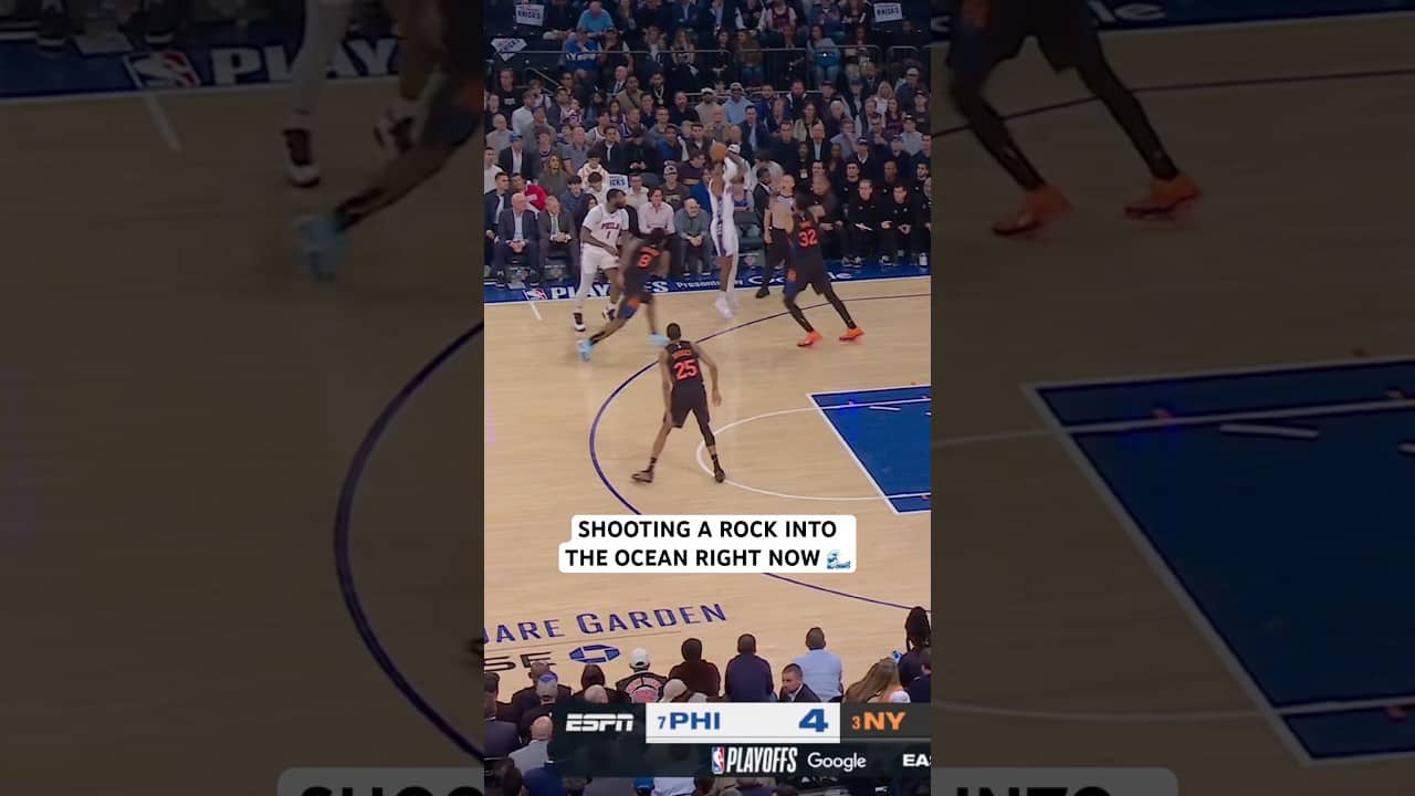 Paul George starts the game 3/3 from the 3pt line ๐ฆ