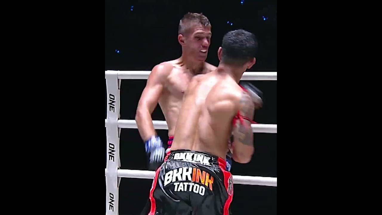 Relive the WILD Muay Thai showdown between Kongthoranee and Sharif Mazoriev! 💪