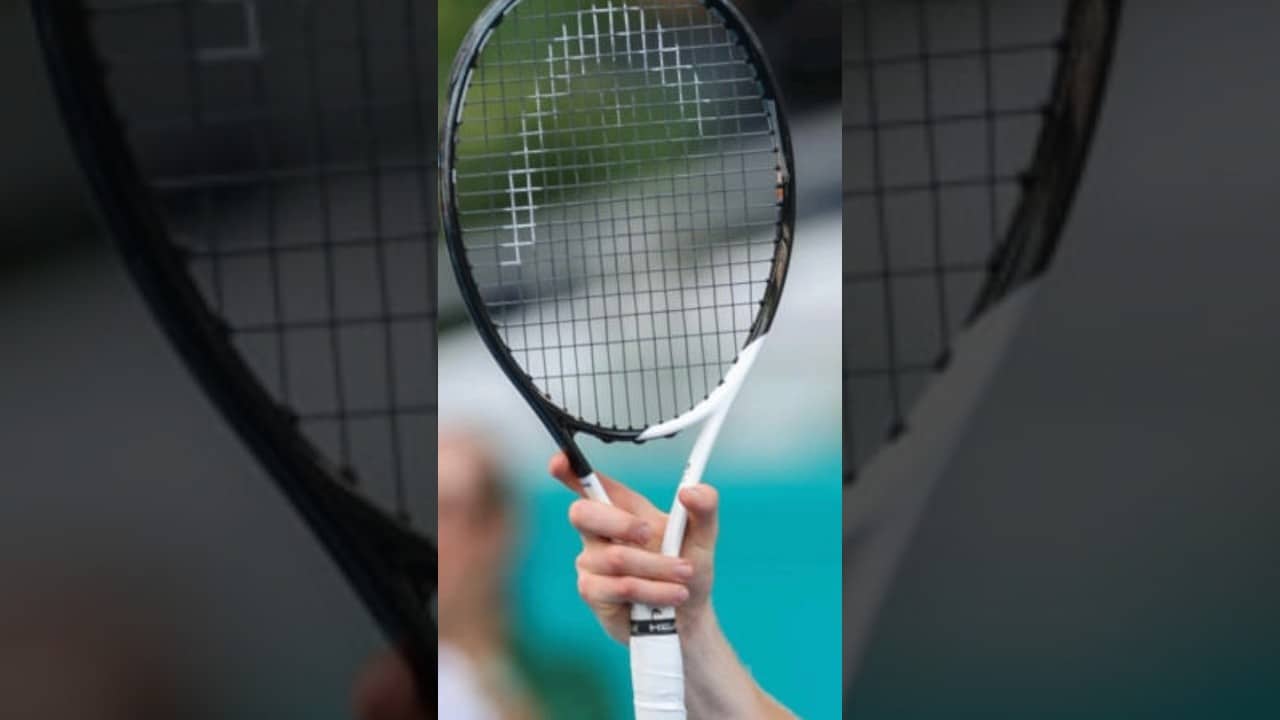 Let’s talk about Sinner’s racquet (specs might surprise you!) #janniksinner