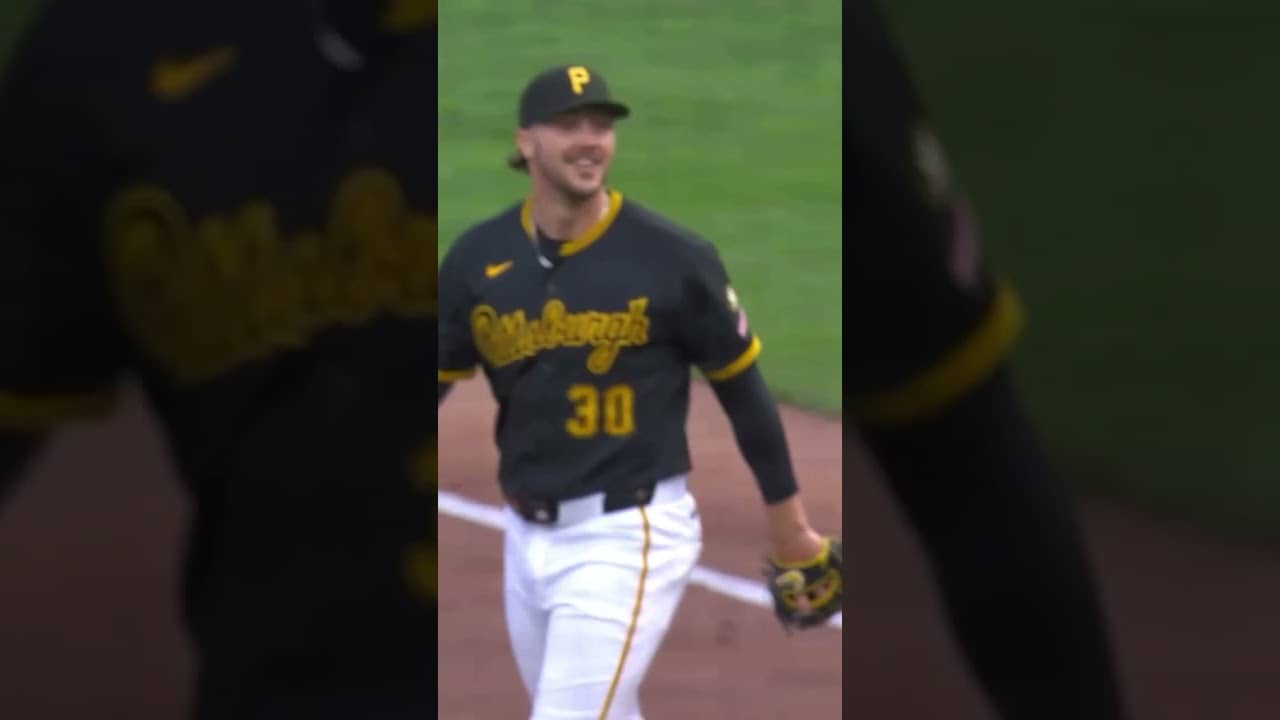Paul Skenes struck out his first 6 batters, so the next hitter tried to lay down a bunt 👀