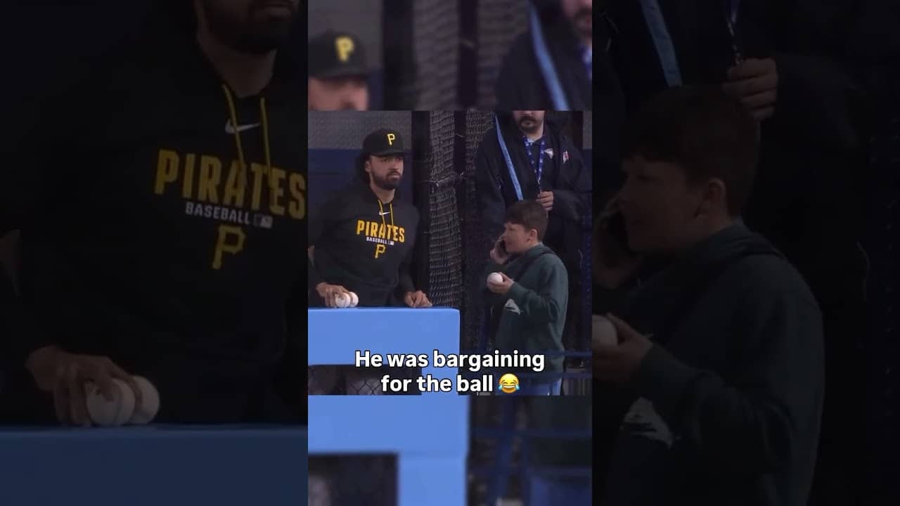 Was not trying to give up Esmerlyn Valdez’s first homer ball 😅
