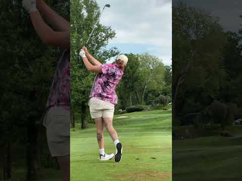 Bow hunter Chance Taylor puts the pin in his sights 🎯