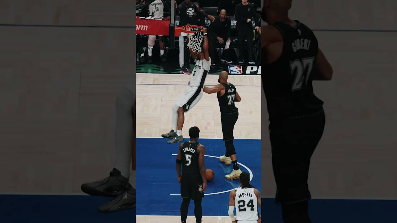 STEPH SLAM 😤 #spurs #nba #playoffs #stephoncastle