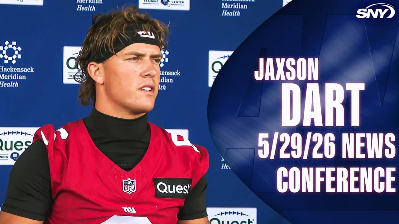 Giants QB Jaxson Dart addresses intro of President, talks with his teammates