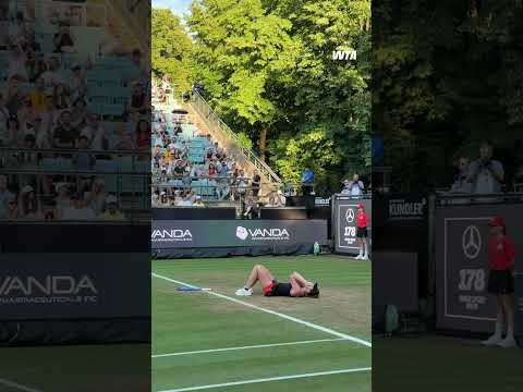 Career singles title number ✌️Linda Noskova outlasts Pegula for the title in Berlin! #wta #tennis