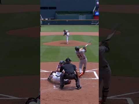 Jung Hoo Lee’s 4th Home Run 👏