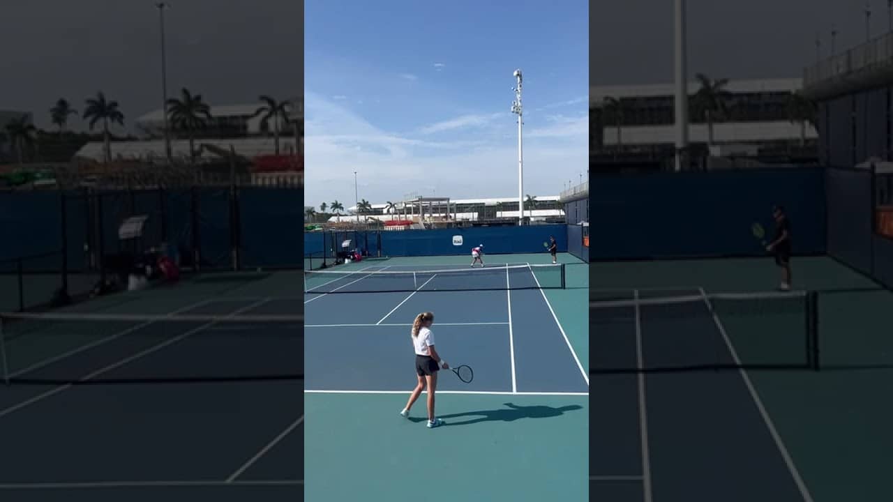 Mirra Andreeva practicing backhand returns in Miami