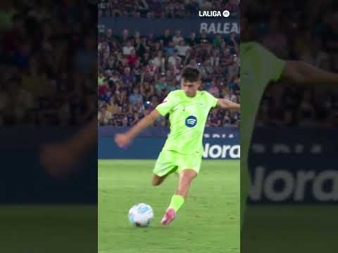 Pedri’s talent has no limits 🧙🏻 #shorts #fcbarcelona #pedri