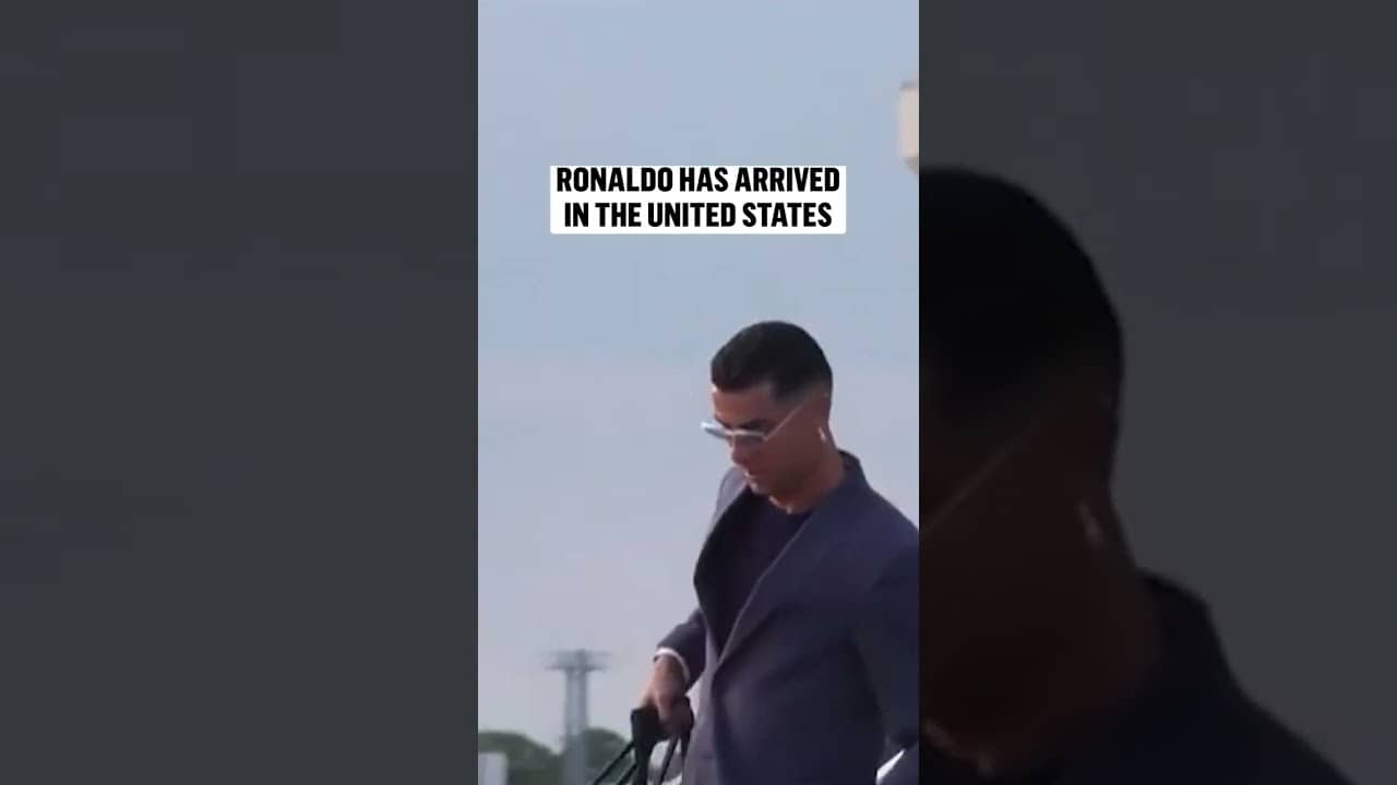 The wait is over. Ronaldo is here. ๐ต๐น