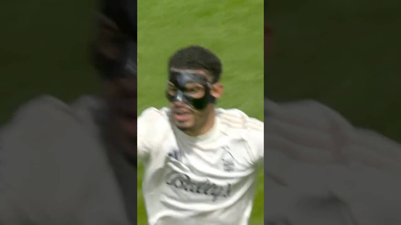 SUMPTUOUS finish from Morgan Gibbs-White on his return to action at Old Trafford. 🦸