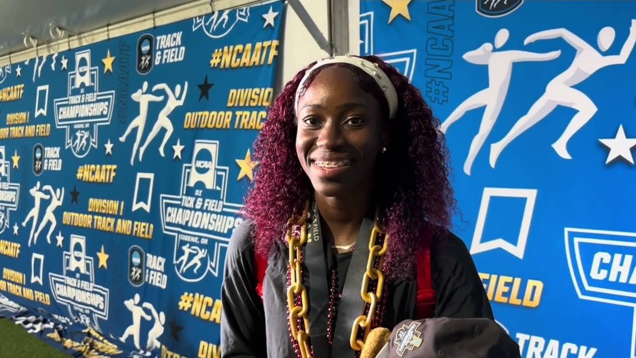 Dejanea Oakley Was Only Racing Herself In 48.79 Collegiate Record NCAA 400m Title Win