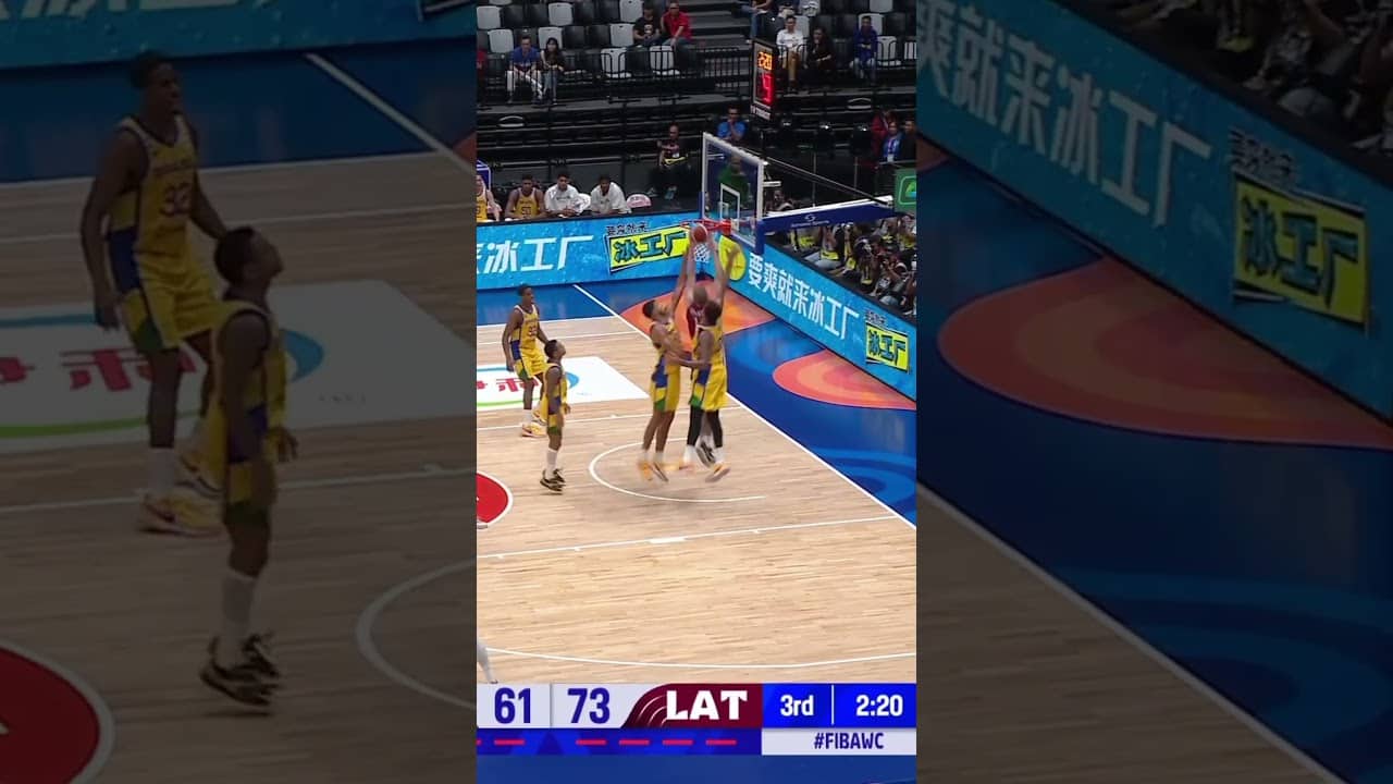 This is how basketball should be played 😍 #FIBAWC