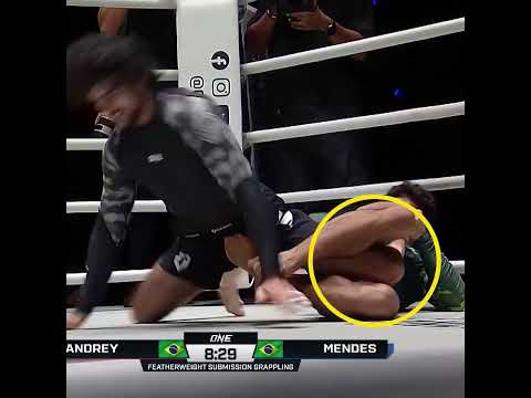 Legs aren't meant to do that 😬 Will Fabricio Andrey trap Owen Jones at ONE Fight Night 44?