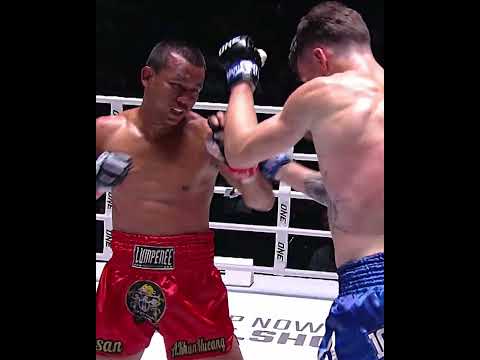 Seksan announced his arrival in STYLE against Tyson Harrison in 2023! 🤜💥🤛