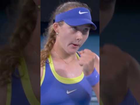 HOW did Andreeva win THIS point!? 